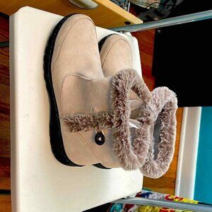 Nice Khombu boots‎